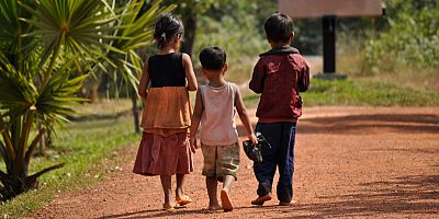 FİSA Çocuk Hakları Merkezi: 2025 yılında en az 892 çocuk yaşamını kaybetti