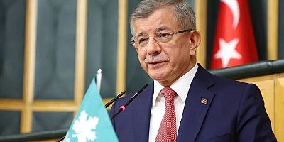 Gelecek Partisi resmen feshedildi: Siyasi faaliyetlerine son verildi