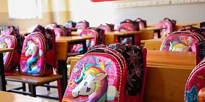 Gemlik Belediyesi’nden 1. Sınıf Öğrencilerine Kırtasiye Desteği