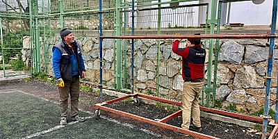 Gemlik’te Halı Sahalarda Kapsamlı Bakım