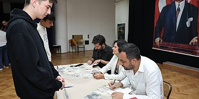 Genç yazarlar deneyimlerini paylaştı