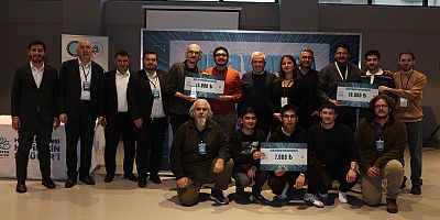 Genç yazılımcılardan Nilüfer’e dijital çözümler