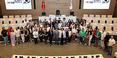 Gençler Nilüfer’de geleceğe hazırlanıyor 