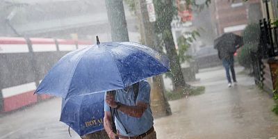Hava aniden soğuyor: Meteoroloji'den sağanak ve fırtına uyarısı