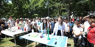 İnegöl’de Tübitak 4006-C Bilim Festivali Gerçekleştirildi