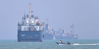 İran, Hürmüz Boğazı'nı kapatma kararı aldı