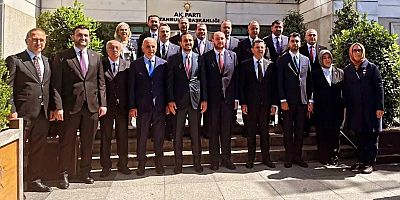 İstanbul'da üç CHP'li başkan AK Parti'ye katıldı!