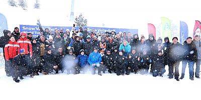 Kar Voleybolu Dünya Turu Finalle Tamamlandı