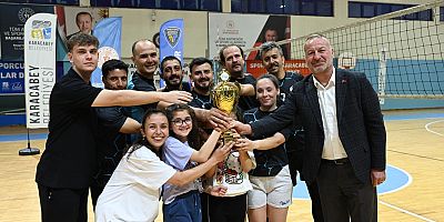 Karacabey’de Voleybol Heyecanı Zirveye Ulaştı