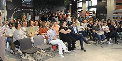 Latife Tekin Nilüfer’de okurlarıyla buluştu 