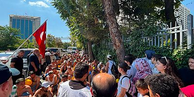 Madenciler Bakanlık görüşmesinden çıktı: 'Şirketle bizi masaya oturtacaklarını söylediler'
