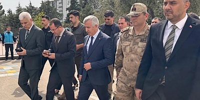 Maraş Valisi Ünlüer'den 'okul saldırısı' açıklaması: 5 silah ve 7 şarjörle geldi