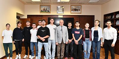 Mustafakemalpaşa Belediyesi’nden Büyük Gurur: 17 Öğrenci MSÜ ve BESYO Kazandı