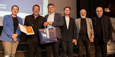 Nebil Özgentürk’ün ‘Nâzım Aramızda’ belgeseli Bursalılarla buluştu