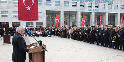 Nilüfer, Ata’sını Cumhuriyet Meydanı’nda andı