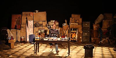 Nilüfer Belediyesi Kent Tiyatrosu yaz sezonunu tamamladı