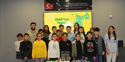 Nilüfer’de çocuklar muzdan DNA izolasyonu yaptı
