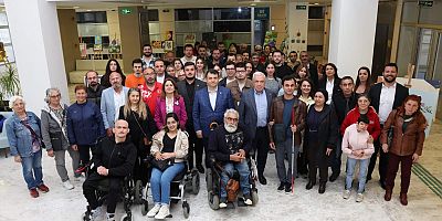 Nilüfer’de sloganlar engelleri aşmak için yükseldi