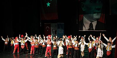 Nilüferli miniklerin mezuniyet sevinci