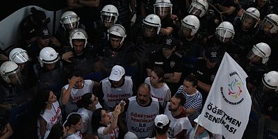 Öğretmenlerin Ankara'daki Direnişi 9. Gününde: Şiddete Rağmen Vazgeçmiyorlar