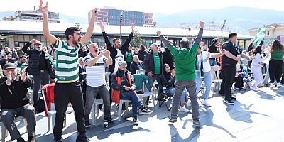 Osmangazi Belediyesi Bursaspor Maçını Dev Ekranda Yayınladı