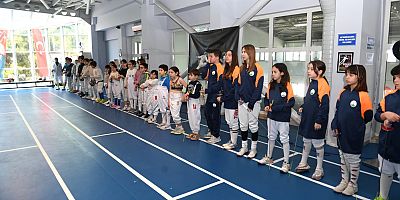 Osmangazi Belediyesi’nden Eskrim Salonu