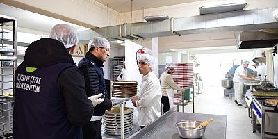 Osmangazi Belediyesi’nden Tatlıcılara Sıkı Denetim