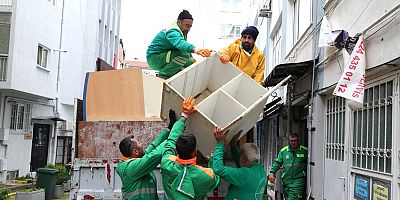 Osmangazi’de Çöp Eve Anında Müdahale