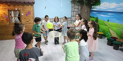 Osmangazi’de Yaz Tatili Drama Atölyesiyle Renkleniyor