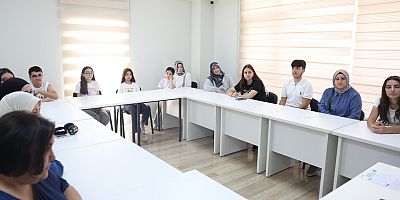 Osmangazi’den Gençlerin Geleceğine Ücretsiz Eğitim Desteği