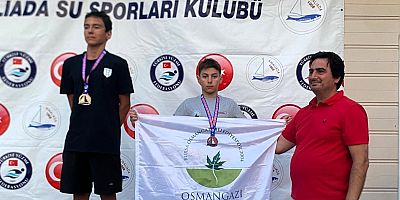 Osmangazi’nin Kulaçları Prens Adaları’nda Madalyaya Uzandı