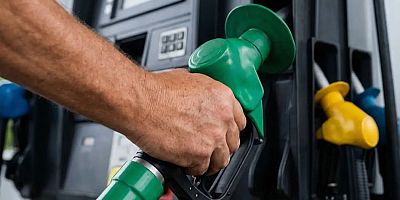 ÖTV yeniden devrede: Motorine 3,60 lira zam geldi