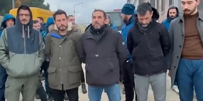 PTT Nilüfer kargo dağıtım merkezinde 3 işçinin işten atılması üzerine işçiler iş bıraktı