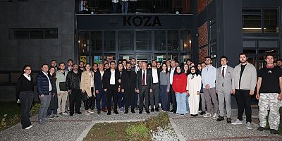 Şadi Özdemir’den üniversitelilere vize morali