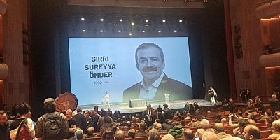 Sırrı Süreyya Önder'e veda: Son yolculuğuna uğurlanıyor