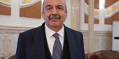 Sırrı Süreyya Önder'in ameliyatı sona erdi