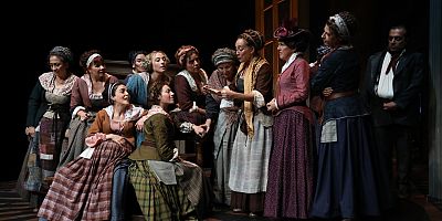 Tiyatro Kooperatifi’nden yaz boyunca dayanışma: “Bu Yaz Sahnelerimizi Kapatmıyoruz” kampanyası başlıyor