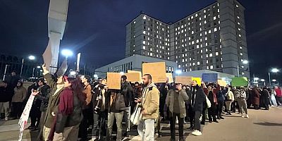 Uludağ Üniversitesi öğrencilerinden İmamoğlu eylemi: AKP’yi mücadelemizle göndereceğiz