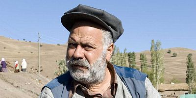 Usta oyuncu Ali Tutal hayatını kaybetti