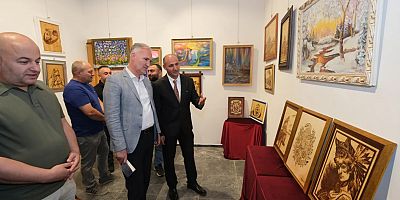 Yüksel Kılıçoğlu’nun Kişisel Resim Sergisi İnegöl Kent Müzesi’nde Açıldı