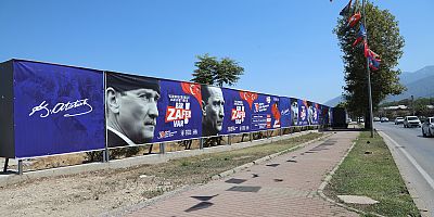 Zafer Bayramı coşkusu Bursa'nın her köşesinde!