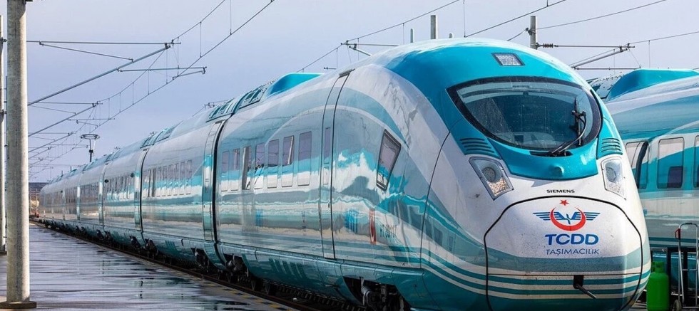 Yüksek Hızlı Tren biletlerine yeni yıl zammı!